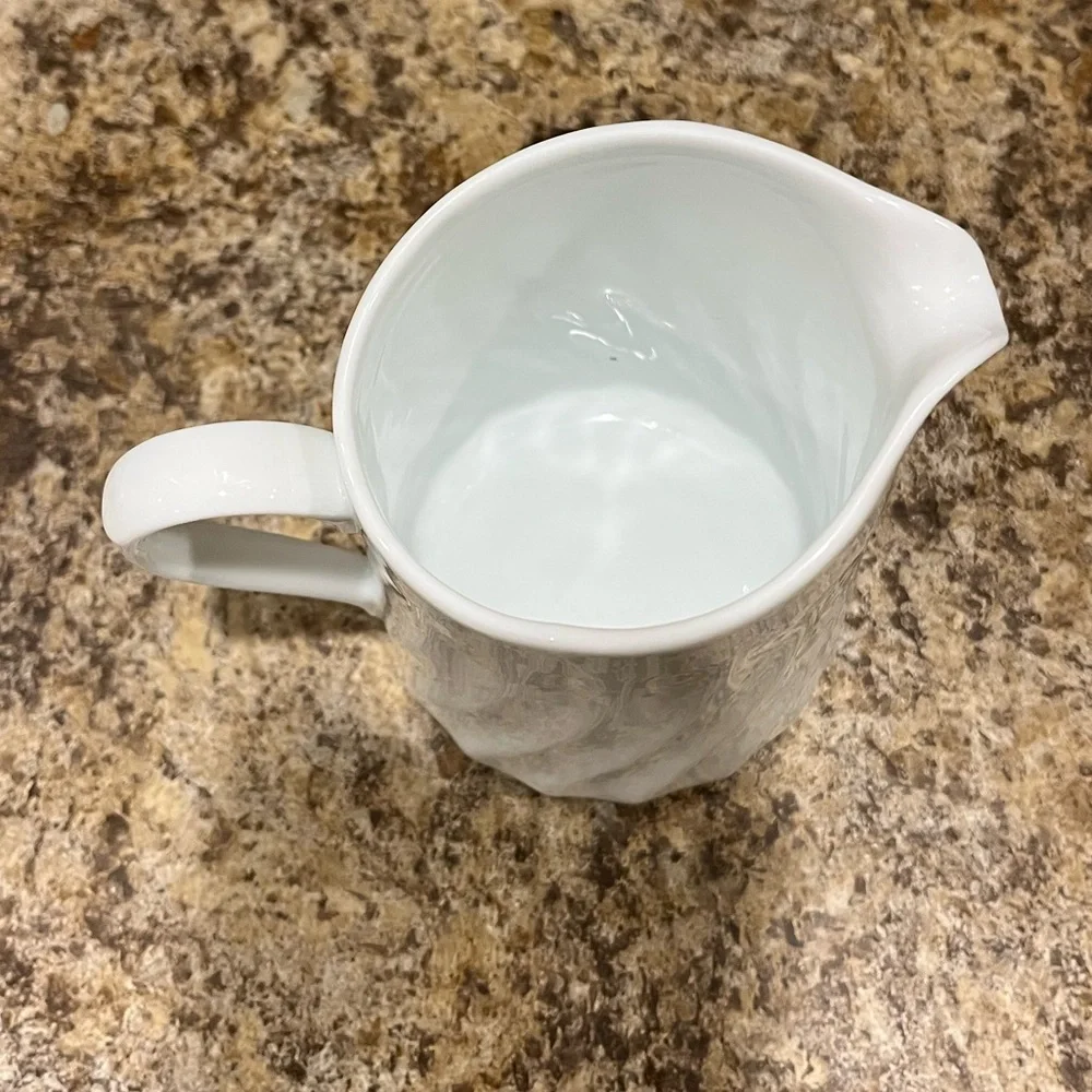 Elegant Vintage Corning Corelle White Creamer Pitcher